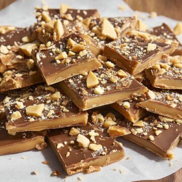 Best Toffee Ever - Super Easy